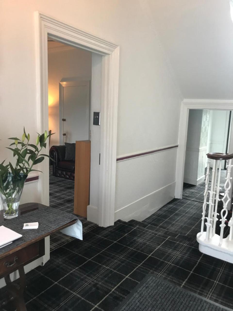 Ardgowan Guest House Пейзли Екстериор снимка
