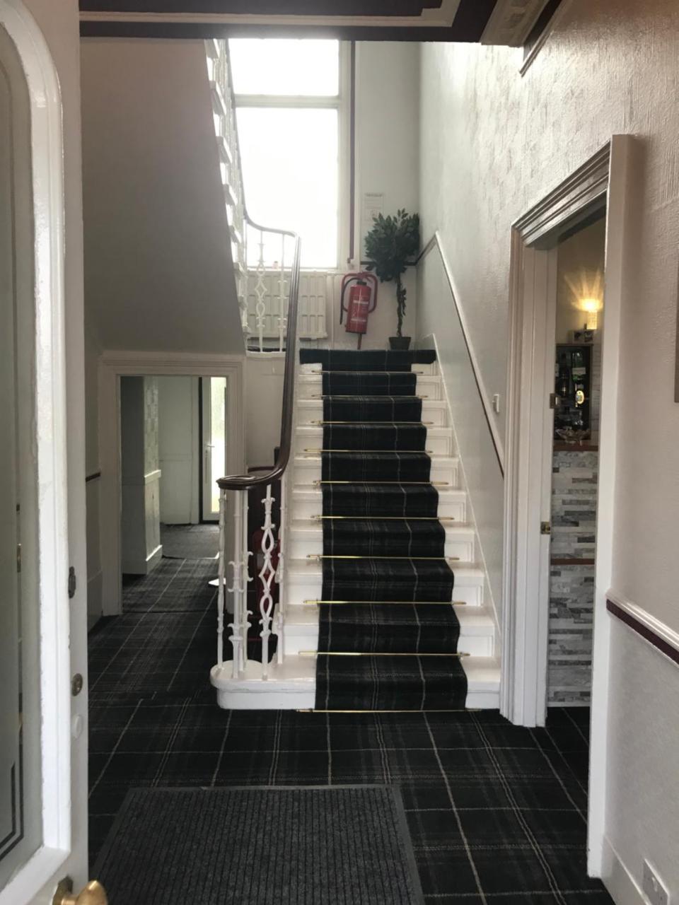 Ardgowan Guest House Пейзли Екстериор снимка