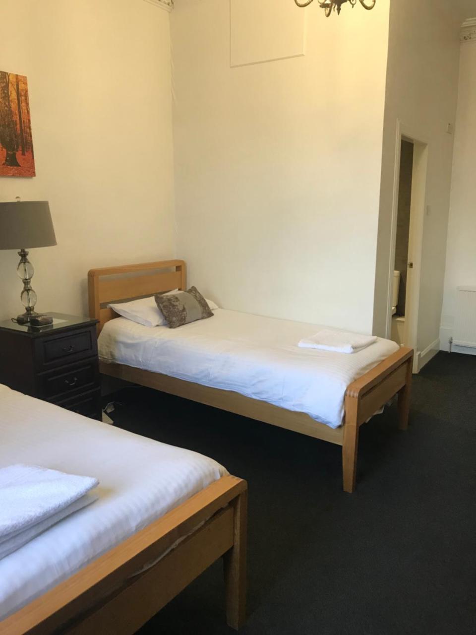 Ardgowan Guest House Пейзли Екстериор снимка