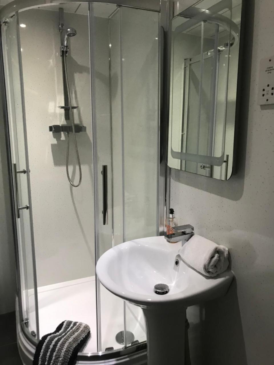 Ardgowan Guest House Пейзли Екстериор снимка