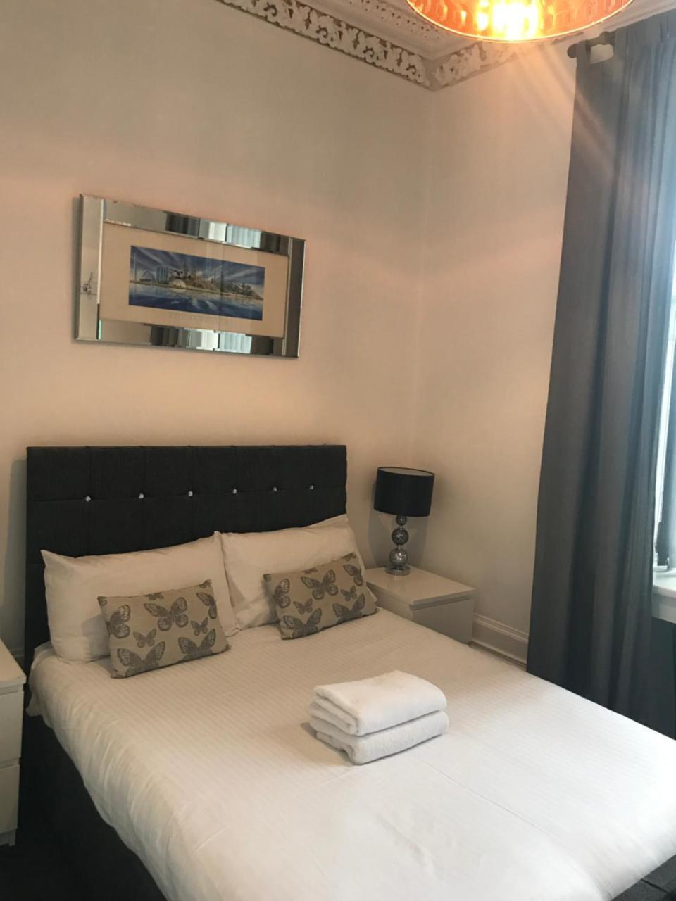 Ardgowan Guest House Пейзли Екстериор снимка